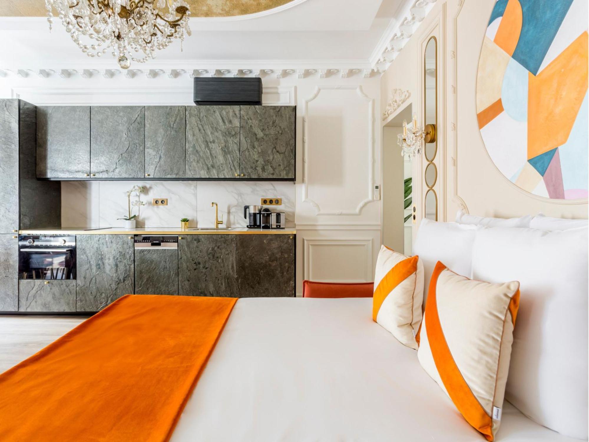 Merveil - Luxury - Champs Elysees - Boissy Paris